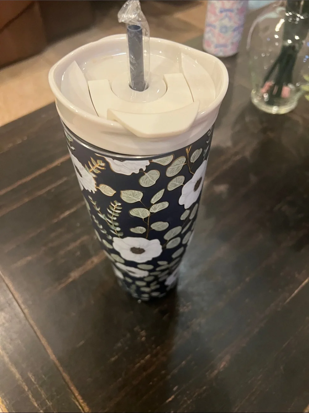 Simply Belle Navy Floral Travel Mug with Cream Handle and Lid